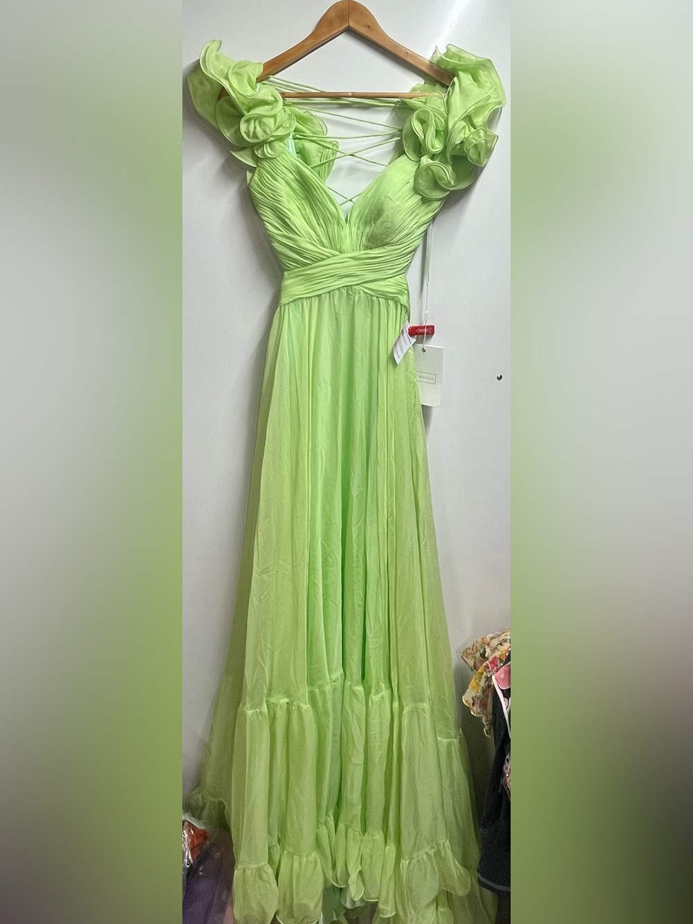 NEW MAC DUGGAL Ruffle Tiered Cut-Out Chiffon Gown Anthropologie size 4 - Picture 11 of 16